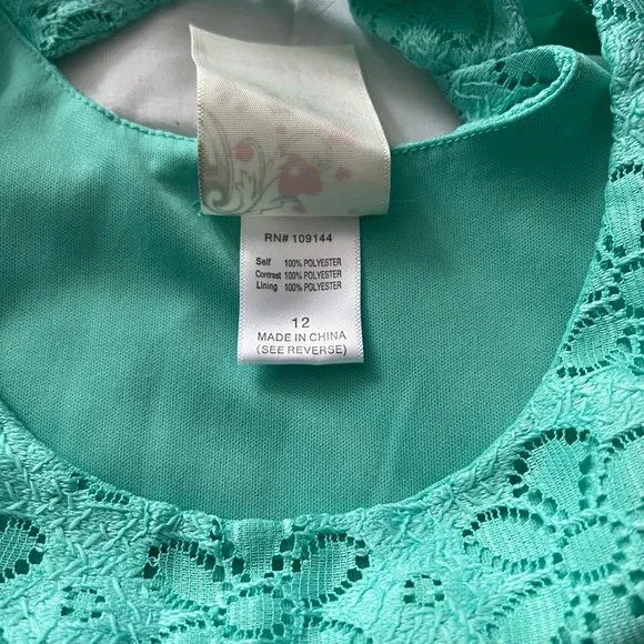 Jenna & Jessie Dress - Picture 4 of 4